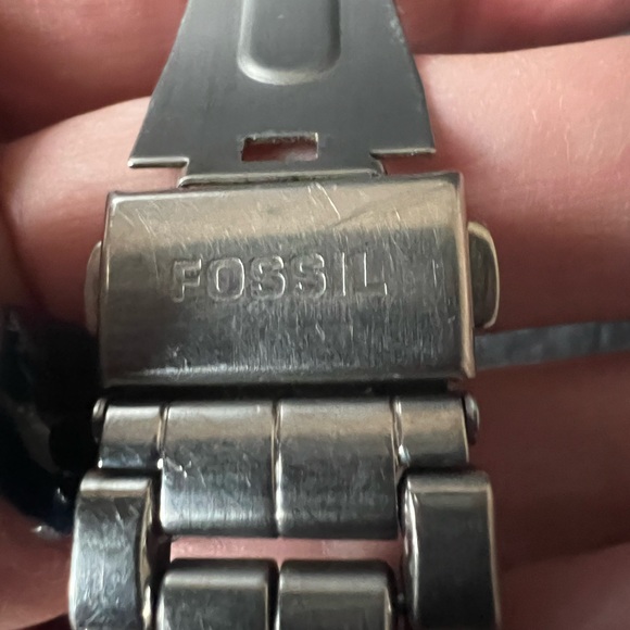 Fossil Stainless Steel Women’s Rectangular Watch Date and Time - New Battery - Picture 6 of 9